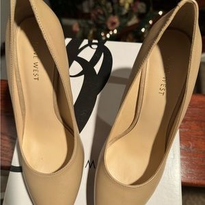 Nine West pumps